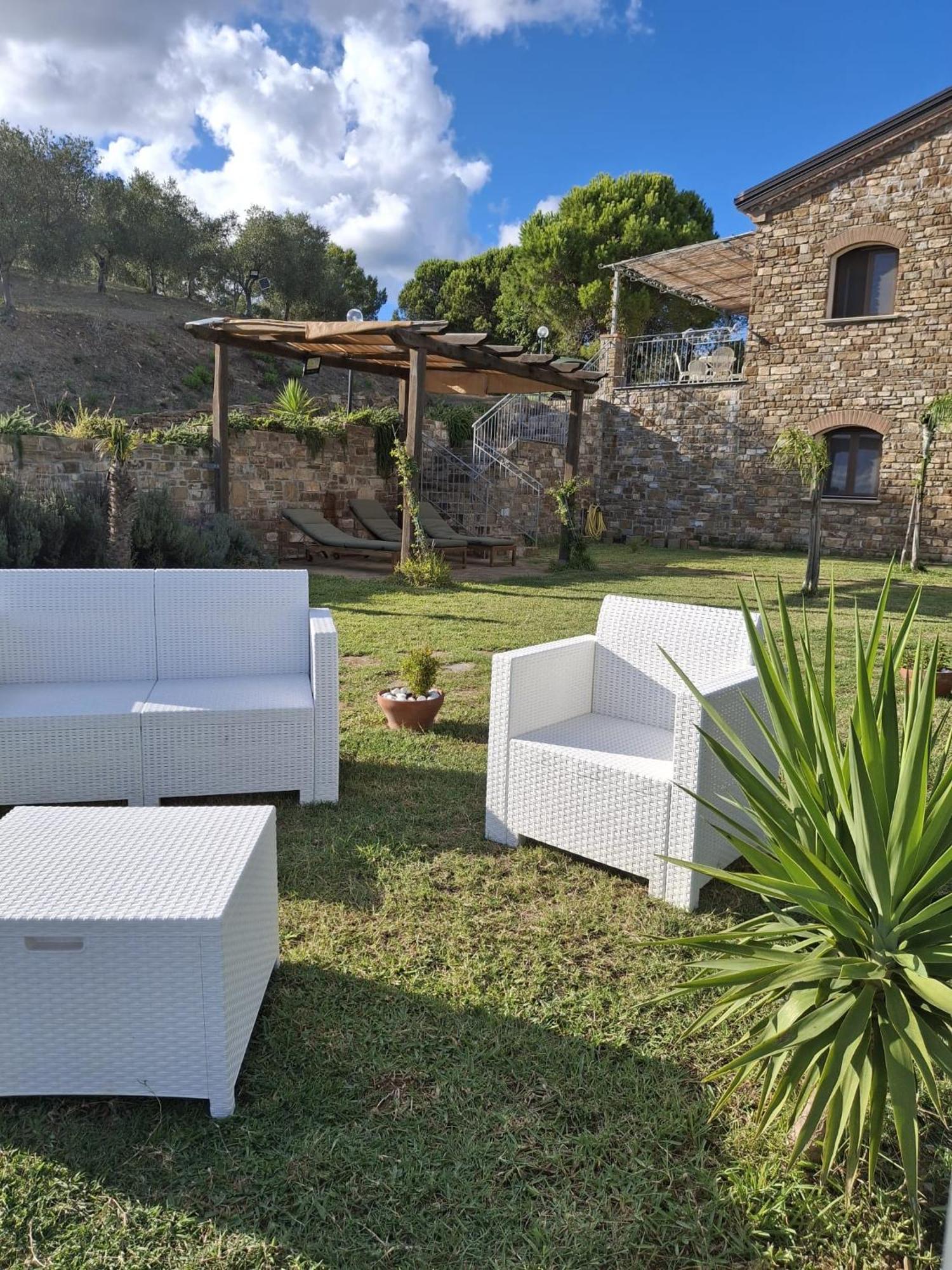 Tenuta Belvedere Cilento Farm stay *